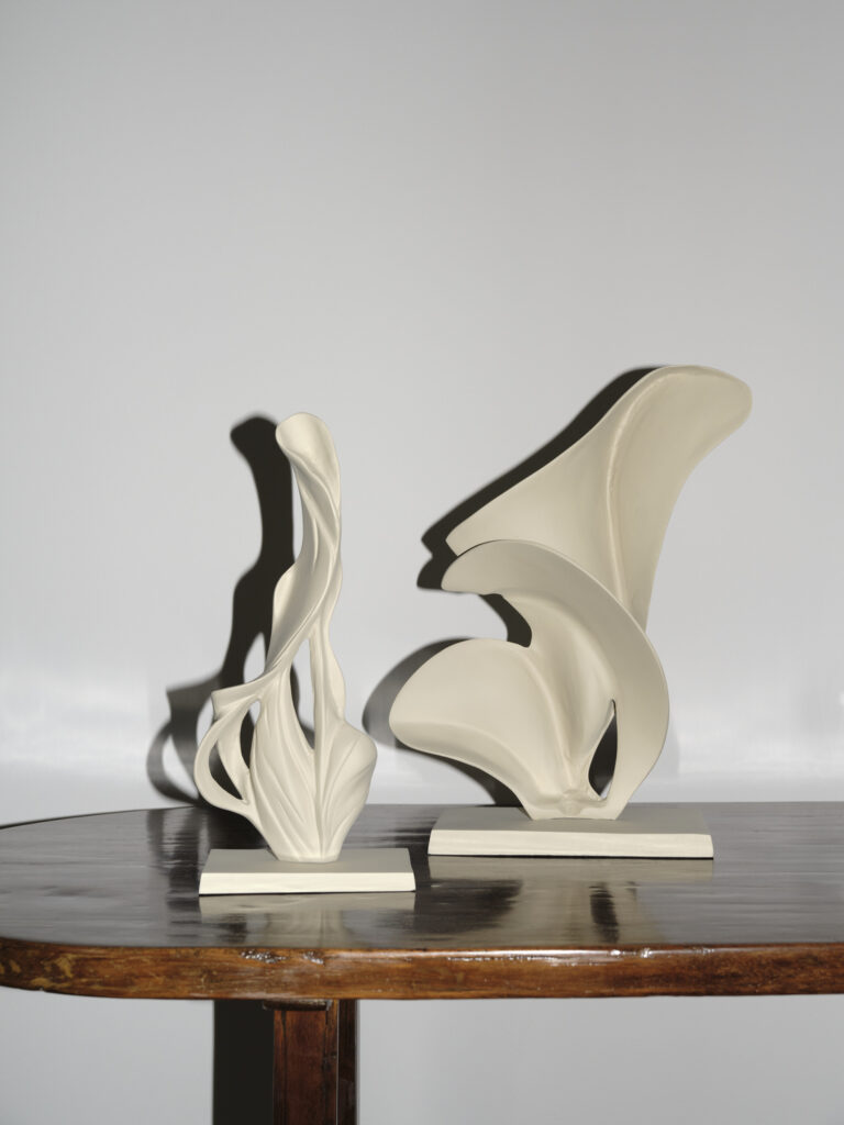 Rzeźby Flora 4 i Flora 5